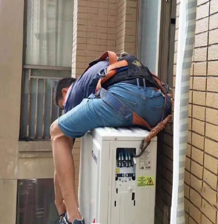 岳阳楼空调移机